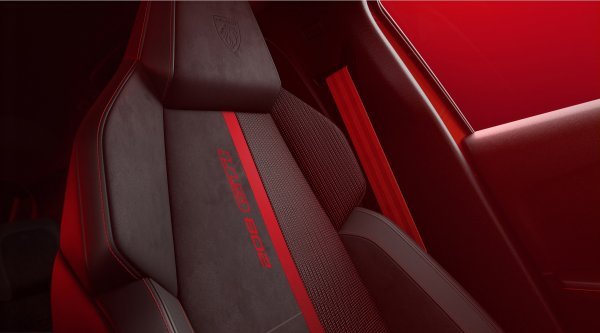 Peugeot E-208 GTi