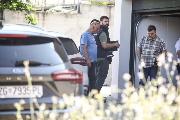 Zagrebačka policija traži ubojicu, likvidirao je muškarca i djevojku u automobilu
