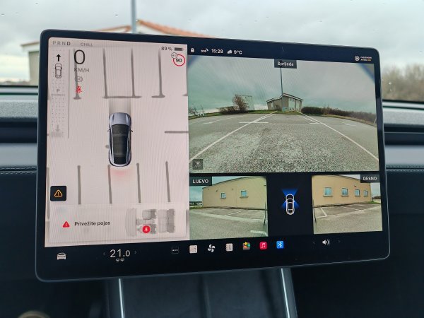 Tesla Model Y Long Range All-Wheel