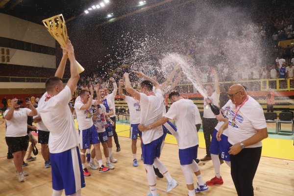 Zadar je prvak Hrvatske! Pogledajte kako je u infarktnoj utakmici nakon produžetka pobijedio Split