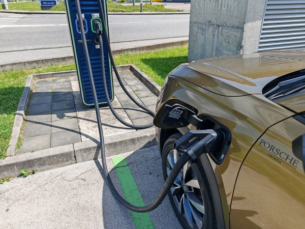 Škoda Kodiaq Selection Plus 1.5 TSI DSG PHEV