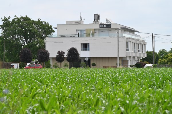 Hotel u Blatu trebao je biti dom za starije osobe