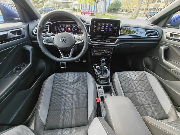 Volkswagen T-Roc 1.5 TSI EVO DSG R-Line