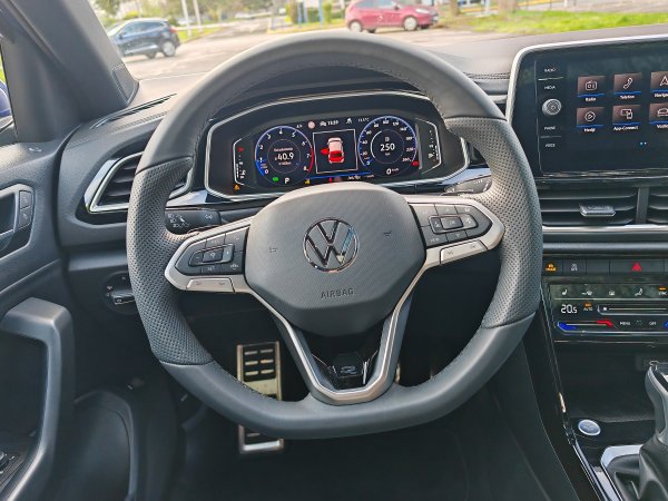 Volkswagen T-Roc 1.5 TSI EVO DSG R-Line