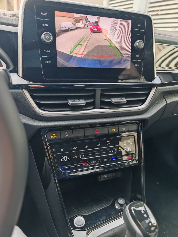 Volkswagen T-Roc 1.5 TSI EVO DSG R-Line