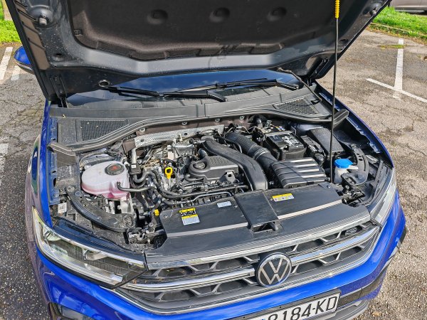 Volkswagen T-Roc 1.5 TSI EVO DSG R-Line