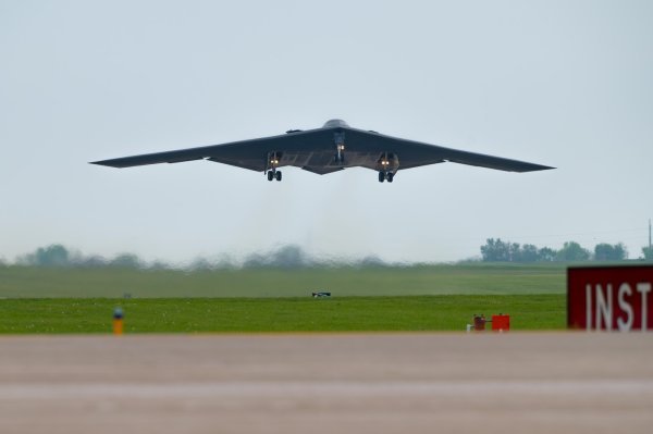 Bombarder B2