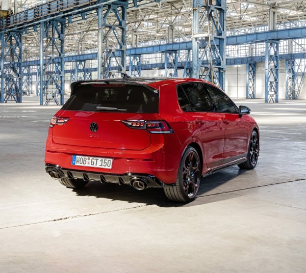 Volkswagen Golf GTI Edition 50 (na slici model gotovo spreman za proizvodnju)