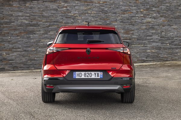 Renault Symbioz full hybrid E-Tech - Esprit Alpine - Flame Red crvena