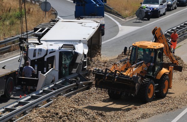 VIDEO Prevrnuo se kamion na autocesti A3 prema Bregani: Promet je bitno otežan