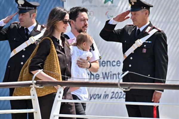 Rajwa Al Hussein s kćeri Iman bint Hussein i suprug princ Hussein bin Abdullah