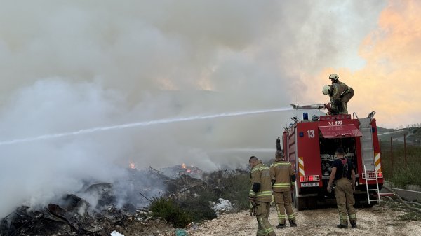 Ne gori samo na Jakuševcu: I splitsko odlagalište pod požarom, reagirali vatrogasci