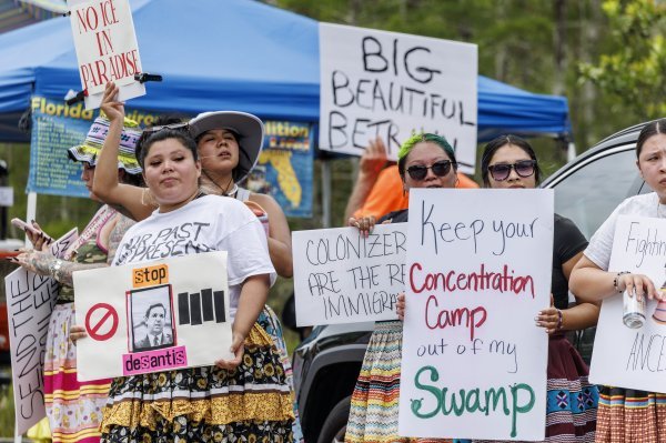 Prosvjedi protiv Aligator Alcatraza