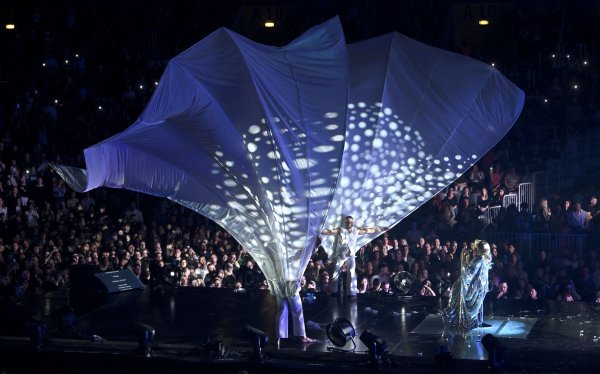 Lepa Brena, koncert u Areni u ožujku 2025.