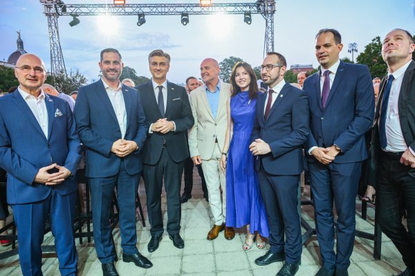 Hotel Esplanade proslavio 100 godina, na svečanosti i brojni političari