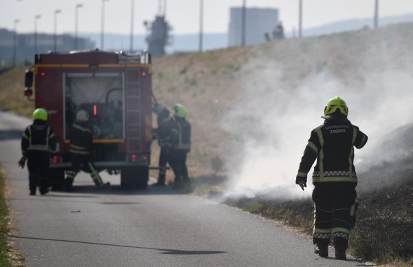 Požar na nasipu