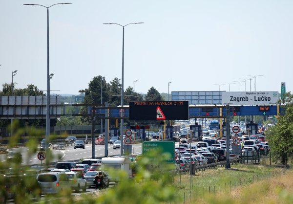 Zagreb: Velika gužva na naplatnoj postaji Lučko
