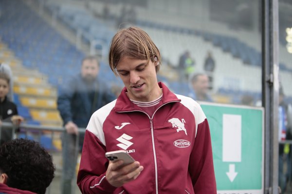 Evo koliko će Dinamo zaraditi od transfera Sose i Kotarskog