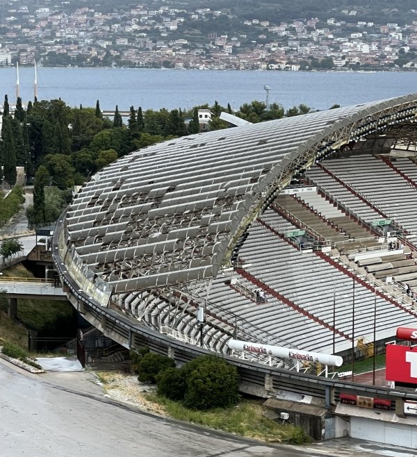 Poljudski stadion teško oštećen u nevremenu: 'Situacija je jako loša'