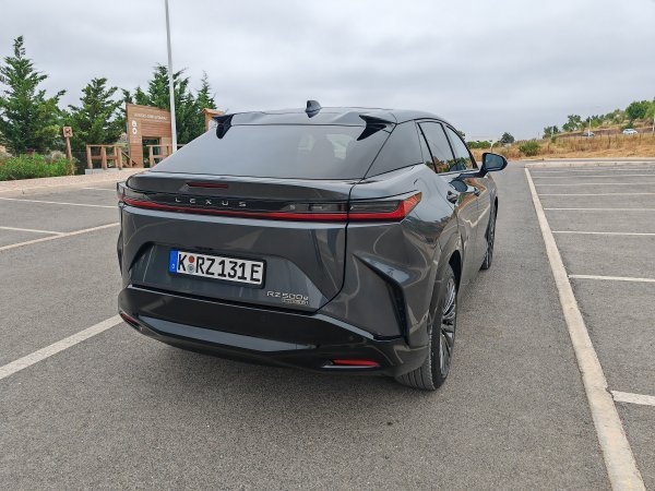 Lexus RZ - osvježeni model