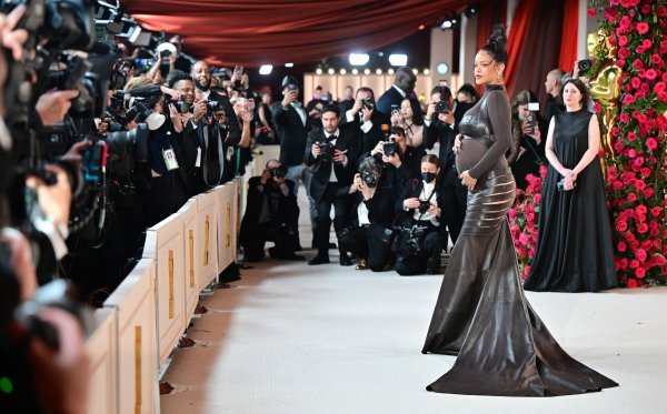 Rihanna na dodjeli Oscara 2023. godine