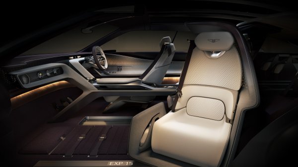 Bentley EXP 15 koncept