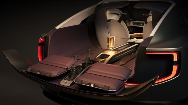 Bentley EXP 15 koncept