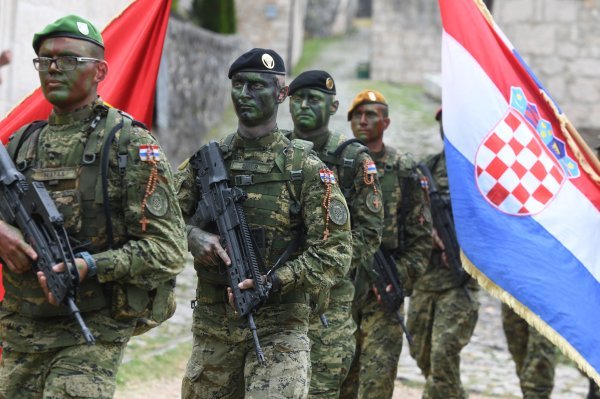 Hrvatska vojska provodit će temeljno vojno osposobljavanje u tri vojarne