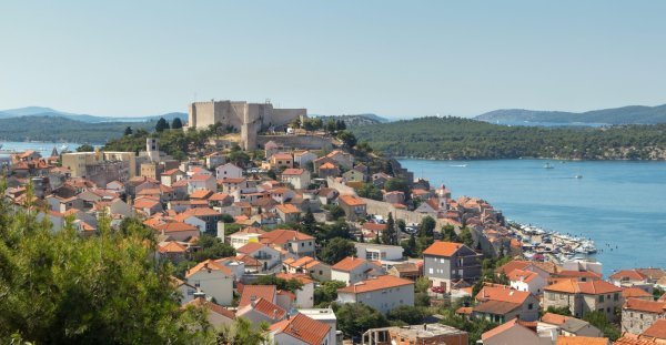 Pogled na tvrđavu sv. Mihovila