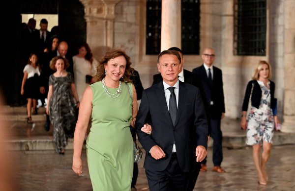 Gordan Jandroković sa suprugom na otvorenju Dubrovačkih ljetnih igara