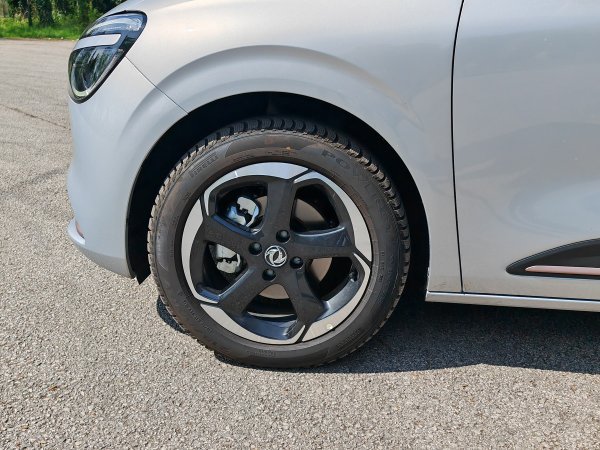 Dongfeng Box Premium