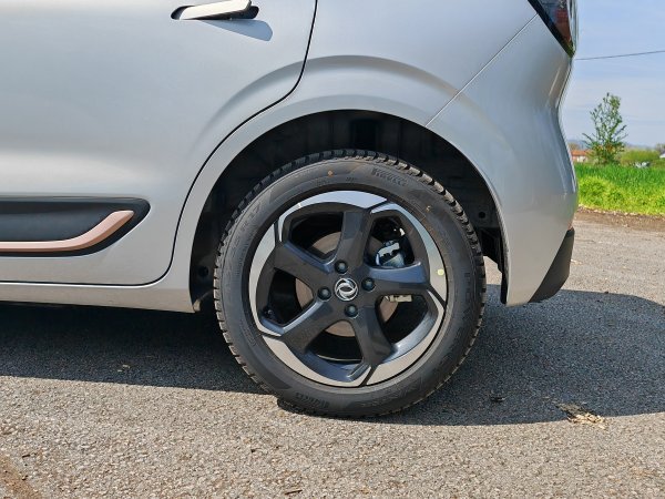 Dongfeng Box Premium