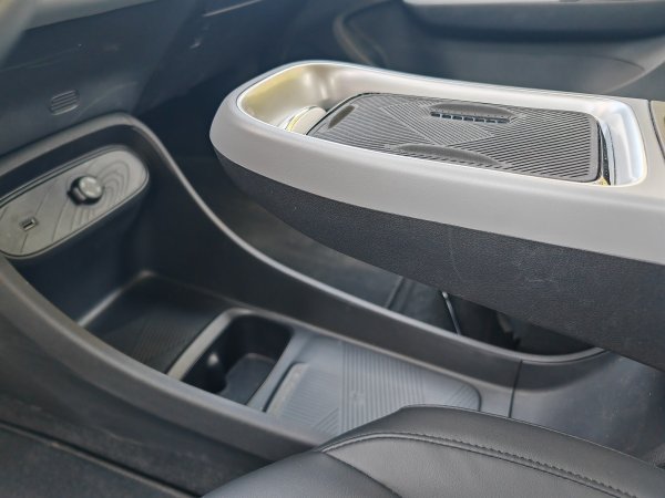 Dongfeng Box Premium