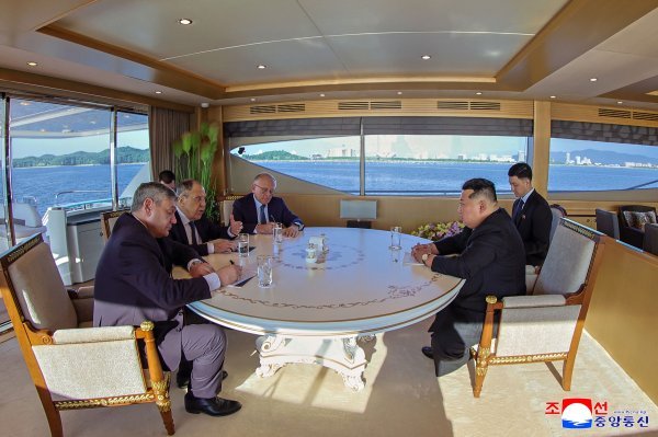 Sjeverna Koreja se obvezala dati bezuvjetnu podršku Rusiji u rješavanju 'krize' u Ukrajini