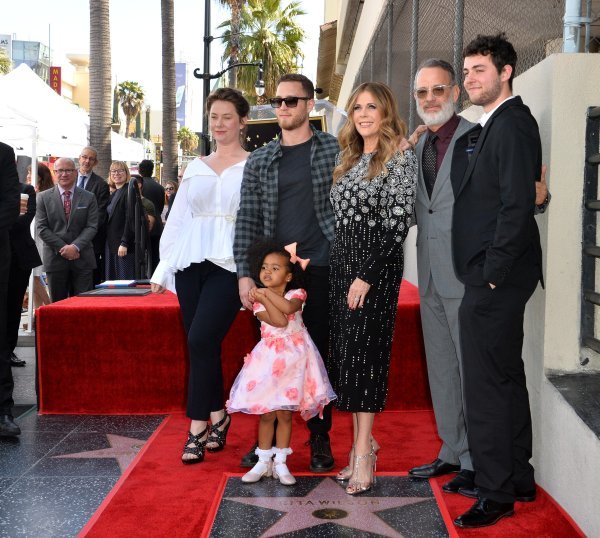 Elizabeth Ann Hanks, Chet Hanks, Michaiah Hanks, Rita Wilson, Tom Hanks & Truman Hanks