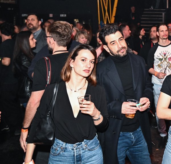 Lovorka Sršen s Jankom Popovićem Volarićem na dodjeli Rock&Off nagrada u Tvornici kulture