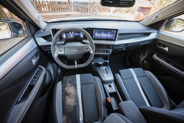 Opel Frontera