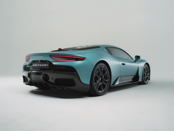 Maserati MCPURA coupé