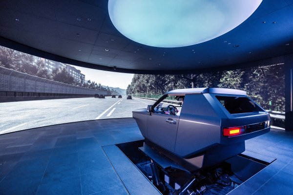 Simulation Room – Arc
