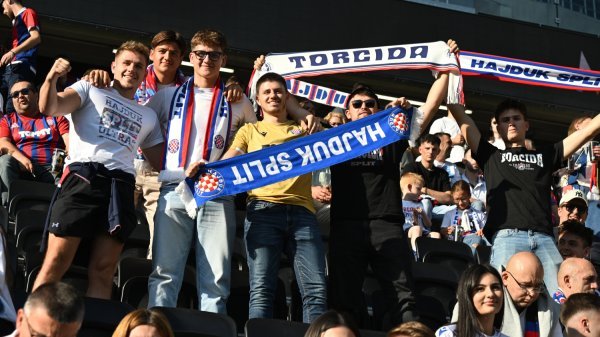 LASK - Hajduk, navijači, 18.7.2025.