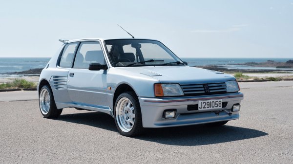 Peugeot 205 Dimma je bio ostvarenje sna o T16 legendarnom reli automobilu Grupe B s čak 550 KS