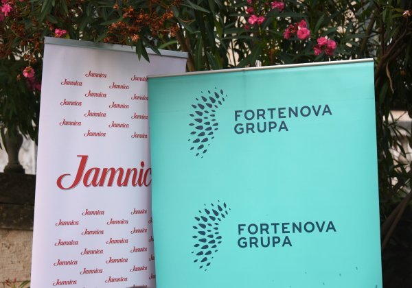 Jamnica je od 2019. godine dio Fortenova grupe