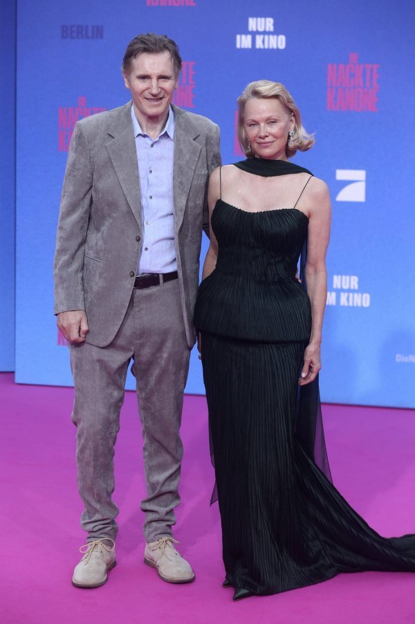Liam Neeson i Pamela Anderson