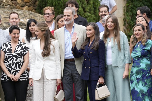 Kralj Felipe, kraljica Letiza, Princeze Leonor i infanta Sofía