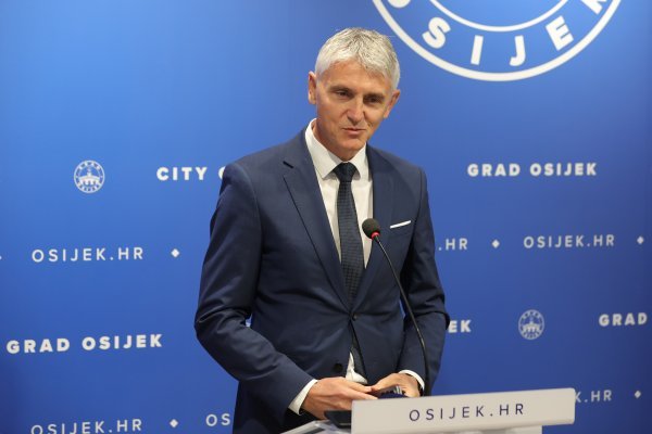 Potpisivanje ugovora za kupovinu novih tramvaja u Osijeku