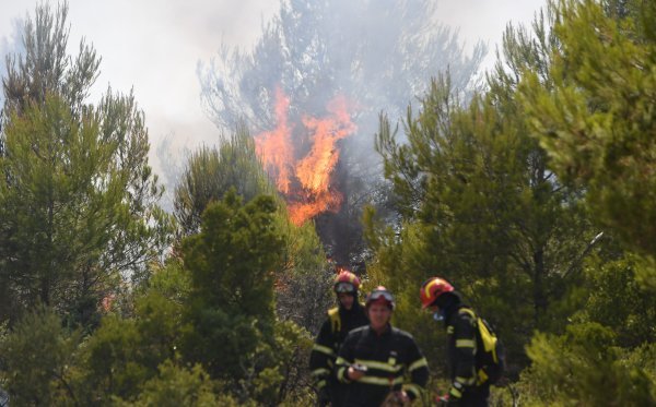 [VIDEO] Gorjelo kod Šibenika: Nema više otvorene vatre, povukli se kanaderi