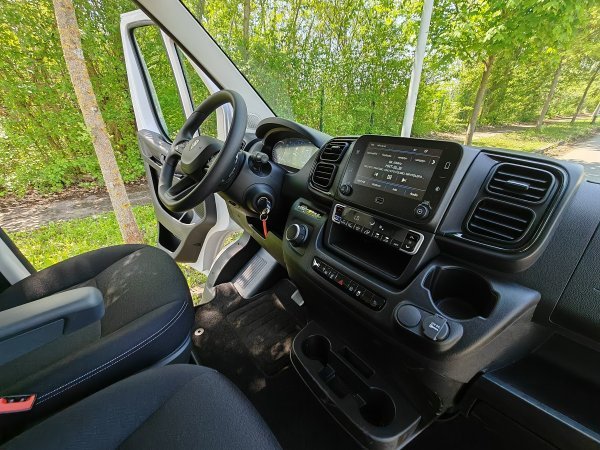 Peugeot E-Boxer Furgon L3H2 335 110 kWh 270 e-EAT