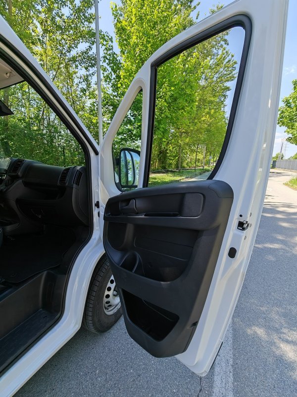 Peugeot E-Boxer Furgon L3H2 335 110 kWh 270 e-EAT
