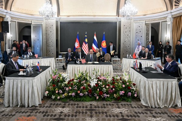 Sastanak tajlandskih i kambodžanskih čelnika