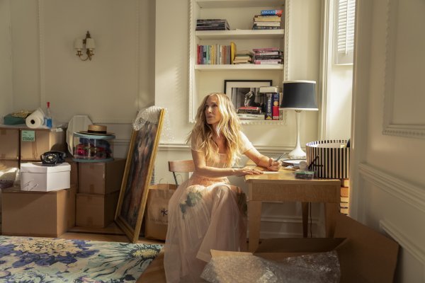 Sarah Jessica Parker kao Carrie Bradshaw